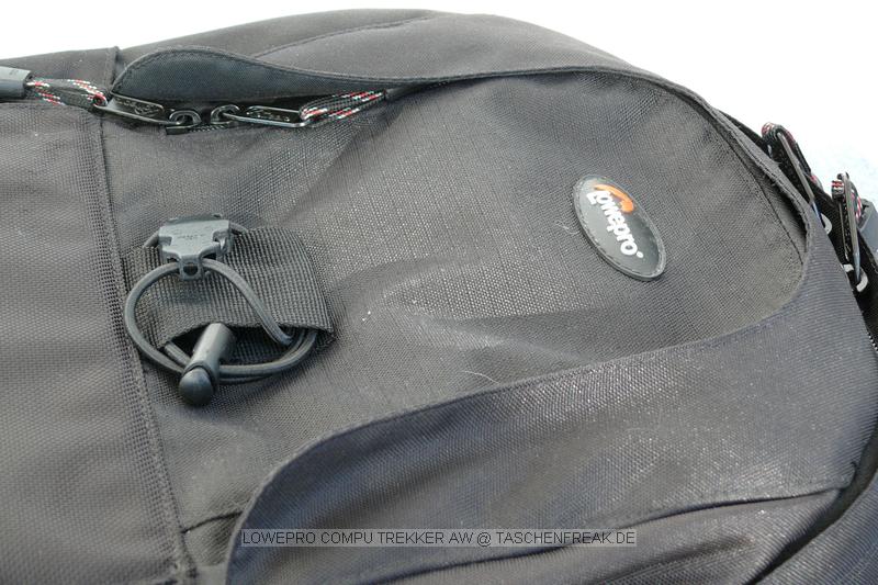 Lowepro Compu Trekker AW\n\nFoto von Joerg Langer (www.taschenfreak.de)\n\nKommentar des Nutzers:\n\nDer Compu Trekker AW ist ein wahres Packwunder das eine recht umfangreiche Ausrstung aufnimmt ohne das er so gro aussieht wie er das von innen ist. Bei dem hiergezeigten Modell wurde der Hftgurt entfernt da er nur strend war und nicht genutzt wurde.