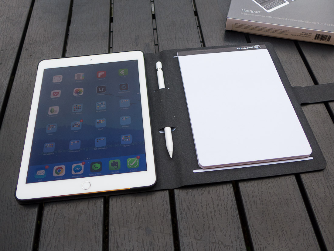 Was zum Schreiben und das iPad – so ne Hülle mit “beidem” hätte ich gerne! Gibts jetzt von Booq – die Booqpad