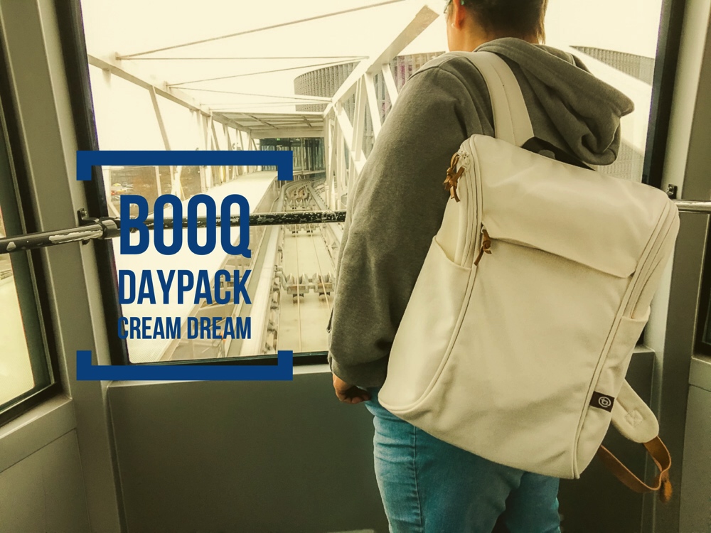 Ein Notebook-Rucksack für SIE in den auch eine Kamera passt unter 100 Euro? Booq Daypack Cream Dream!